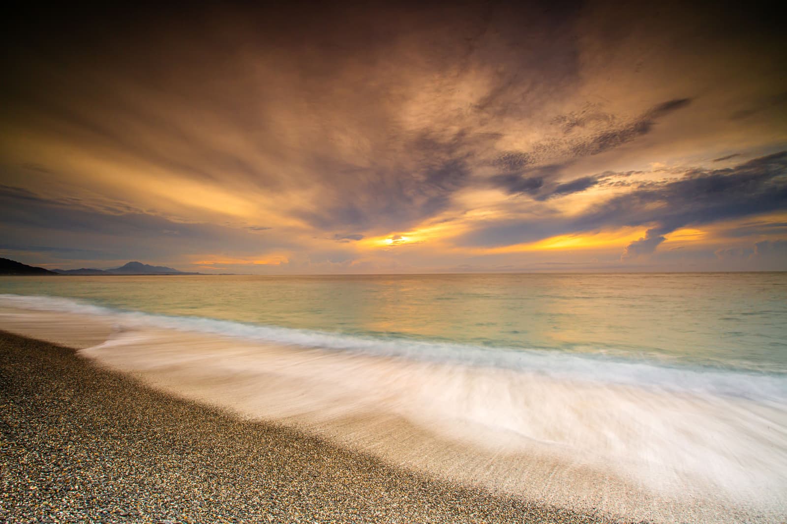 The Pacific beside the South-Link Line, the Coastal Mountain Range running ever southward